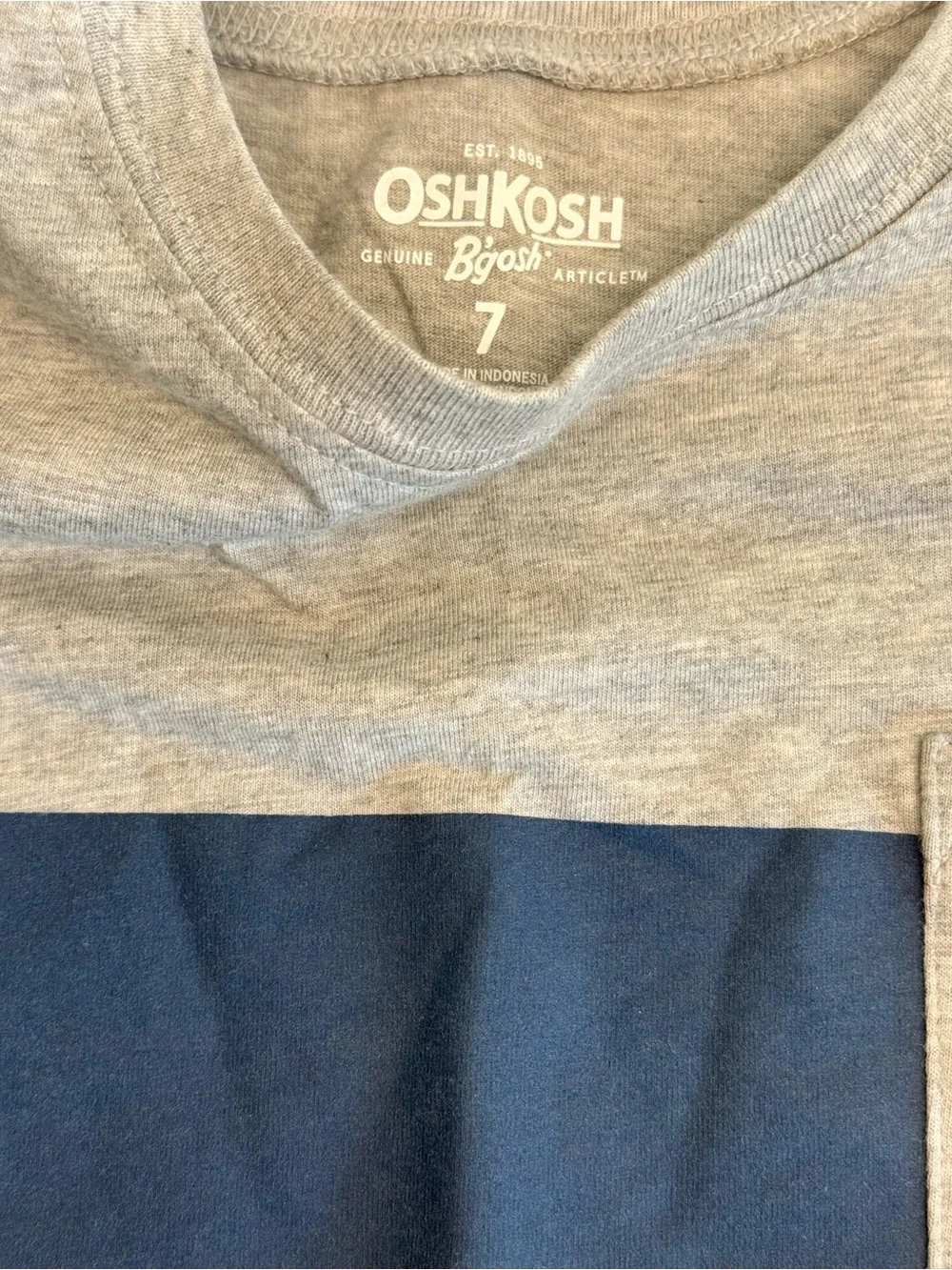 OshKosh Boys Size 7 Shirt Bundle 3pc Long Sleeve & Short Sleeve